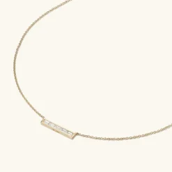Necklaces<Mejuri Baguette Diamond Bar Necklace