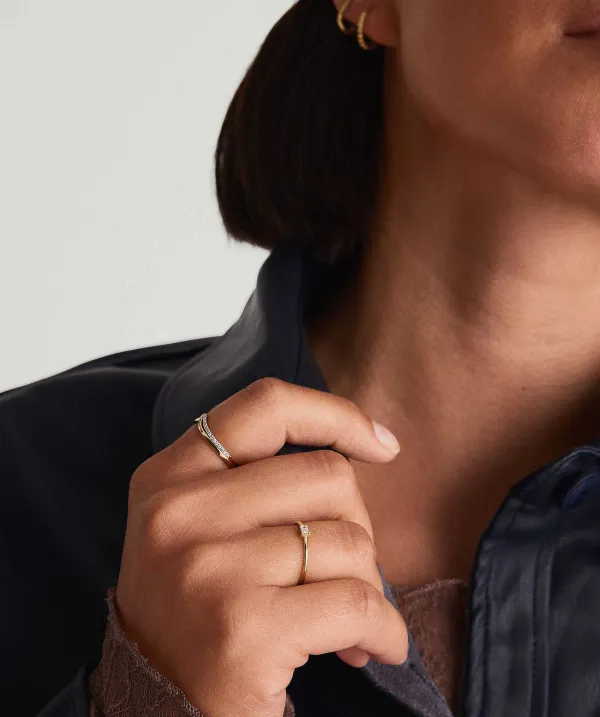 Rings<Mejuri Baguette Diamond Stacker Ring