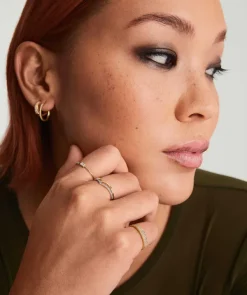 Rings<Mejuri Baguette Diamond Stacker Ring