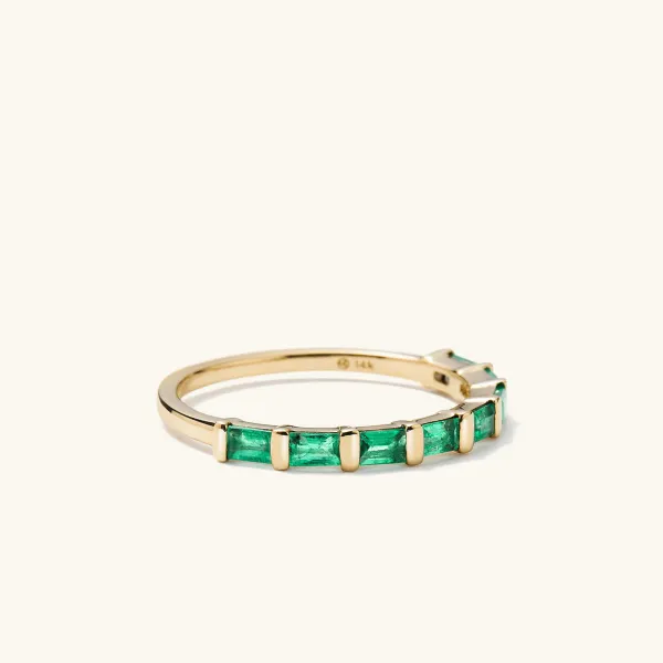 Rings<Mejuri Baguette Emerald Half Eternity Band