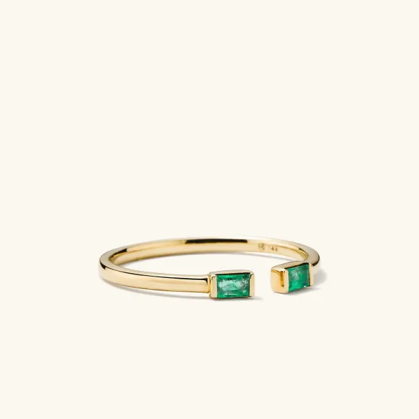 Rings<Mejuri Baguette Emerald Open Ring