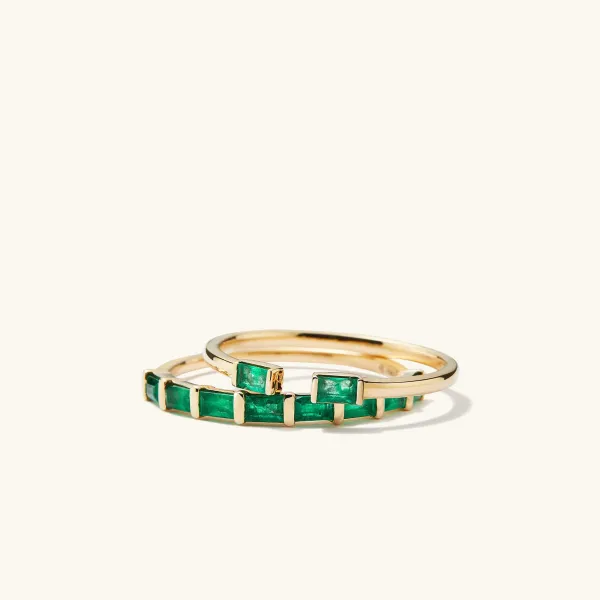 Rings<Mejuri Baguette Emerald Open Ring
