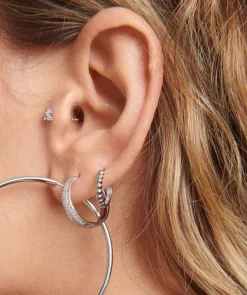 Earrings<Mejuri Beaded Huggie Hoops