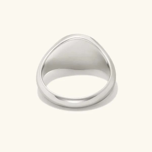 Rings<Mejuri Bold Round Signet Ring