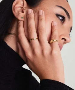 Rings<Mejuri Bold Stacker