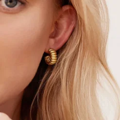 Earrings<Mejuri Charlotte Bold Hoops