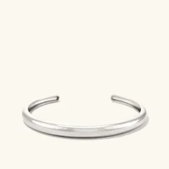 Bracelets<Mejuri D Me Cuff Bracelet