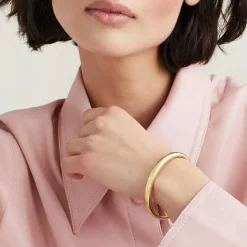 Bracelets<Mejuri D Me Cuff Bracelet