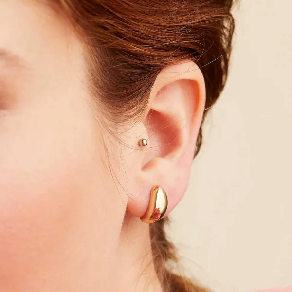 Earrings<Mejuri D Me Huggies