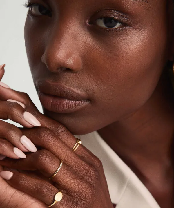 Rings<Mejuri Diamonds Line Ring