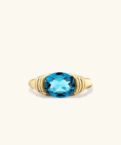 Rings<Mejuri Heirloom Ring