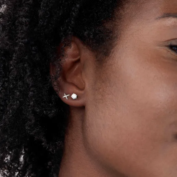 Earrings<Mejuri Large Diamond Studs