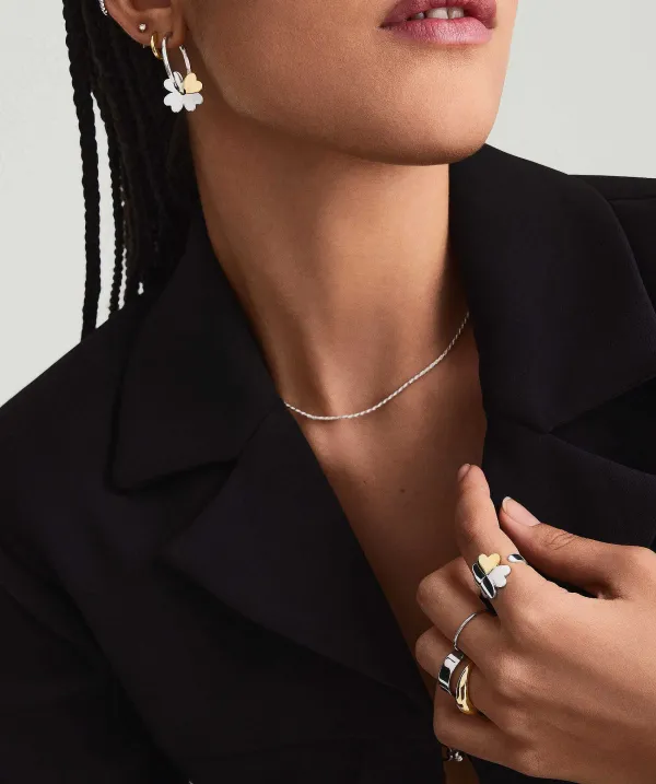 Rings<Mejuri X Ganni Clover Wrap Ring