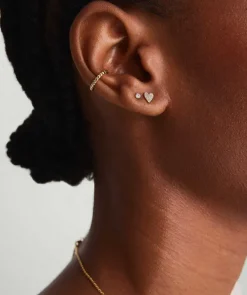 Earrings<Mejuri Mini Heart Pav Diamond Stud Earrings