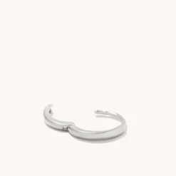 Earrings<Mejuri Mini Hoop