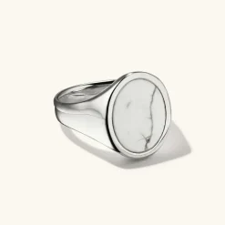 Rings<Mejuri Oval Gemstone Signet Ring