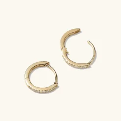 Earrings<Mejuri Pav Diamond Huggie Hoops
