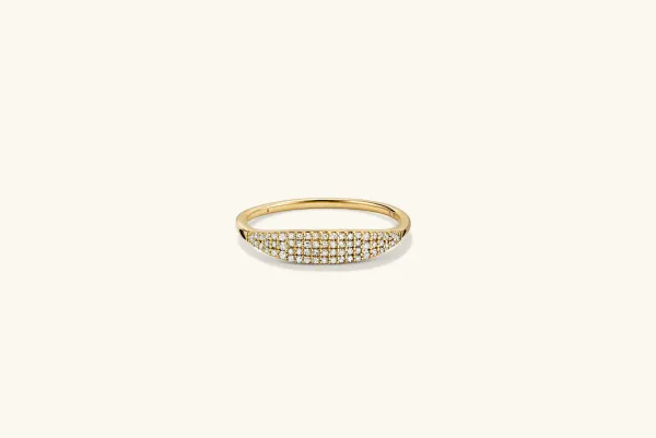 Rings<Mejuri Pav Diamond Slim Signet