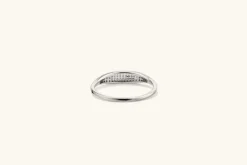 Rings<Mejuri Pav Diamond Slim Signet
