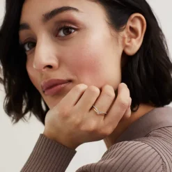 Rings<Mejuri Pav Diamond Wishbone Ring