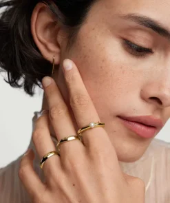 Rings<Mejuri Pearl Stacker Ring