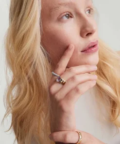 Rings<Mejuri Puffy Charlotte Gemstone Ring