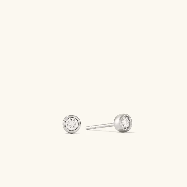 Earrings<Mejuri Round Diamond Studs