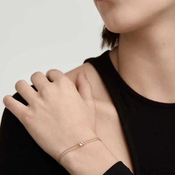 Bracelets<Mejuri Round Topaz Bracelet