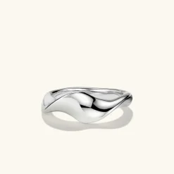 Rings<Mejuri Wave Ring