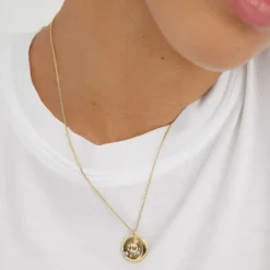 Necklaces<Mejuri Zodiac Pendant Necklace
